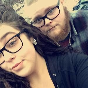 Meet your Posher, Dennis